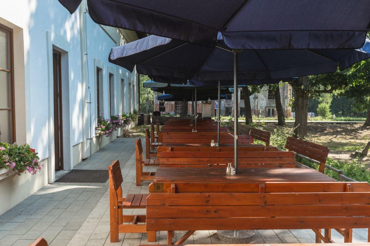 Pivovar A Penzion Grasel Cesky Rudolec Ngoại thất bức ảnh